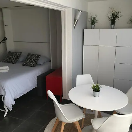Apartamento Le Ponant, Wifi, Piscine, Parking