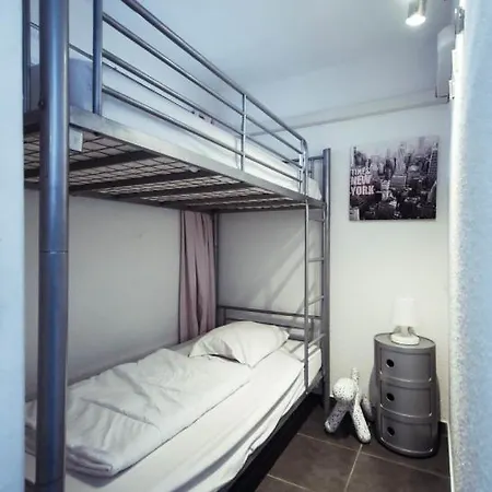 Apartamento Le Ponant, Wifi, Piscine, Parking